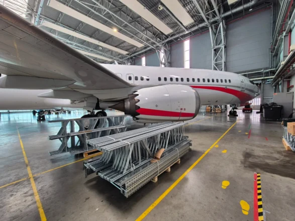 Regały magazynowe lotnisko