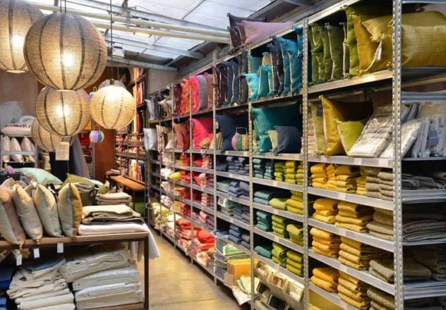 Regały na zaplecze sklepu